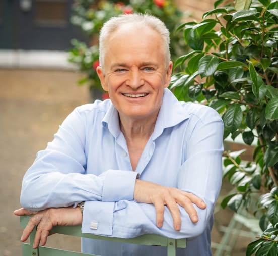 An Evening with Bobby Davro!